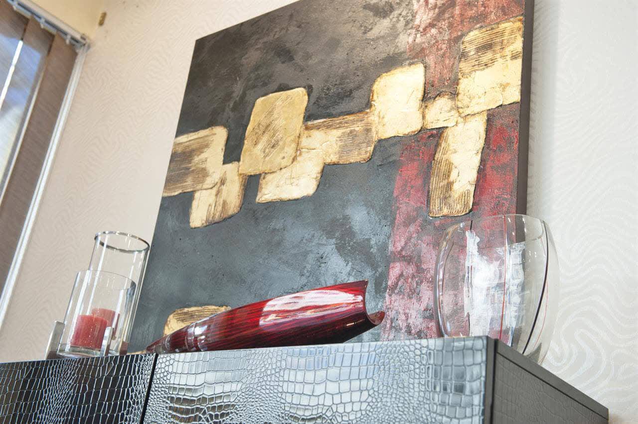 Cuadro y jarrones decorativos de Modhogar en Lugo